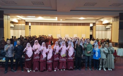Buka Cakrawala di Kampus Hijau: Ratusan Siswa MAN Kota Solok 'Eksplorasi ' Laboratorium UNP